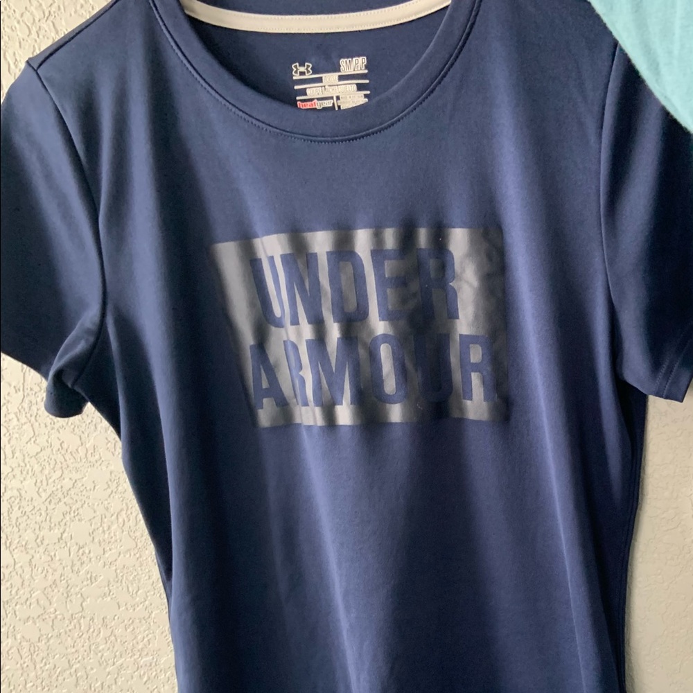 under armour athletic tee